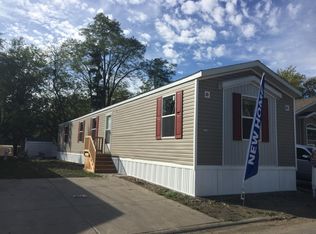 854 Victory Ln, Justice, IL 60458