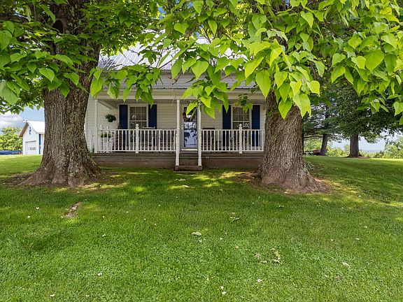 2nd image of 1672 Bladeston Dr