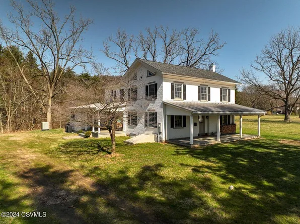 2100 N Vine St, Berwick, PA 18603