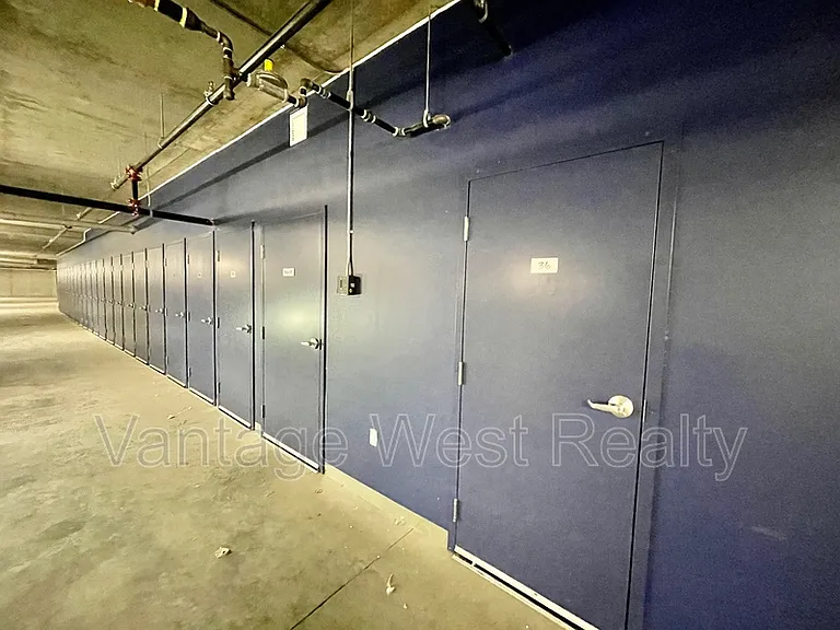 615 Rutland Rd N #401 — Photo 26