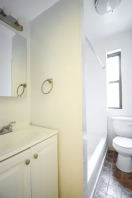 Rented by Skyward | media 20