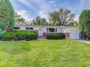 68 Louis Nelson Rd, Pueblo, CO 81001