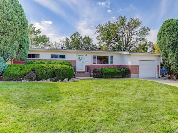 68 Louis Nelson Rd, Pueblo, CO 81001