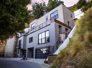8633 Hollywood Blvd, Los Angeles, CA 90069