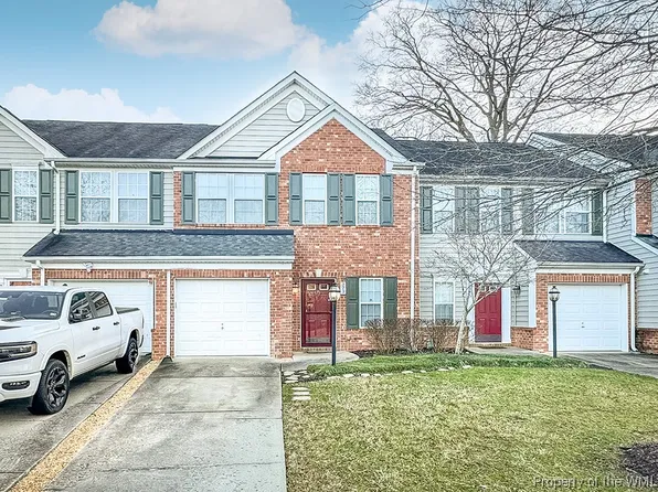 323 Daniels Dr, Yorktown, VA 23690
