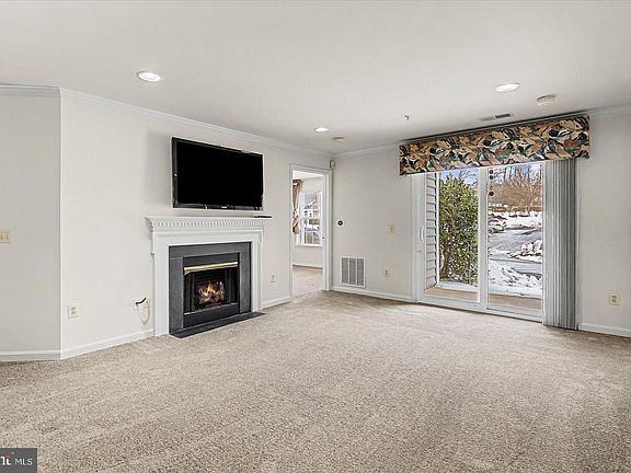 5th image of 8807 Stone Ridge Cir APT 101