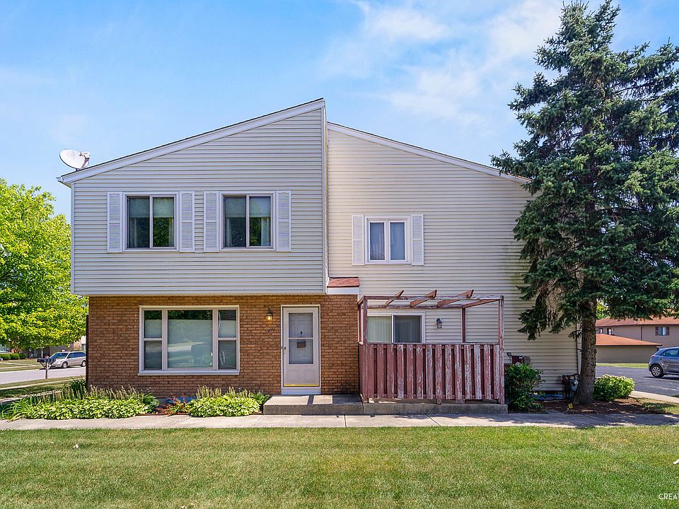 1st image of 1109 Manchester Ct #1109