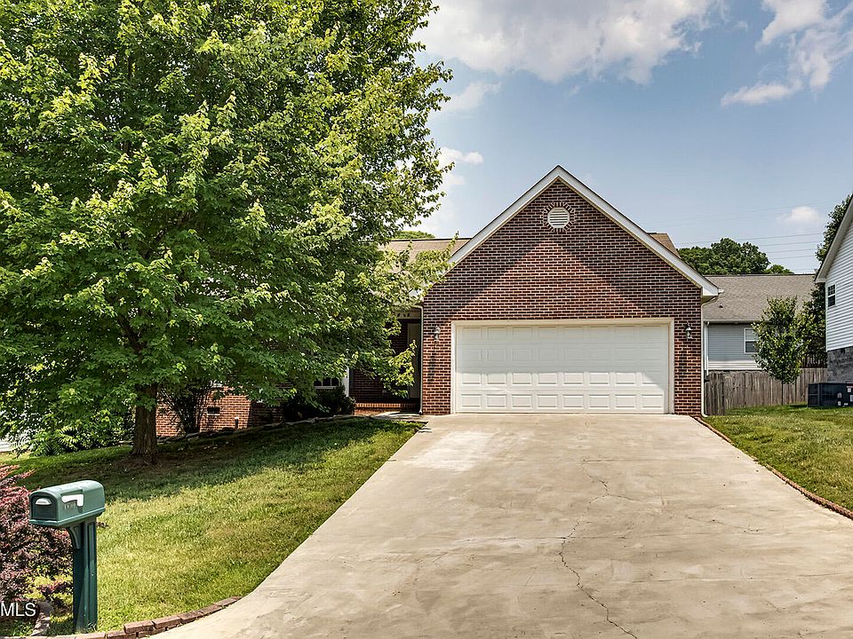 1st image of 4134 Oakstone Ln