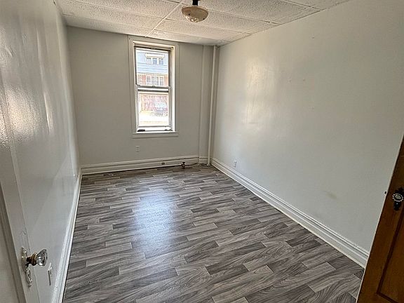 4th image of 573 Avenue E APT 3