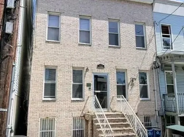 142 Webster Avenue image 18 of 18