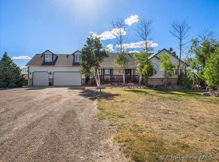 5604 Smokebrush Dr, Cheyenne, WY 82009
