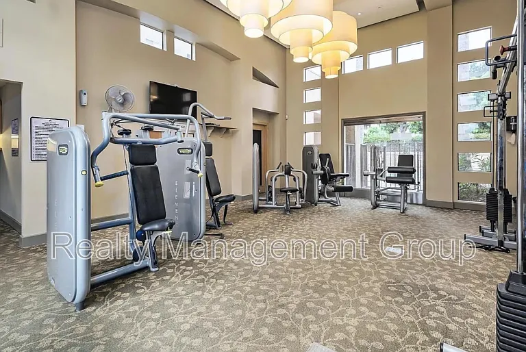 3520 Lebon Dr #5301 — Photo 21