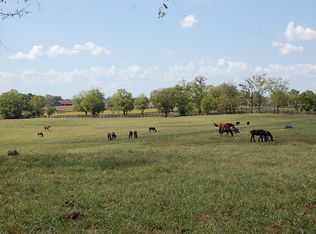 990 Clay Kiser Rd, Paris, KY 40361