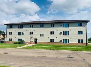 2221 10th St #2231, Brookings, SD 57006