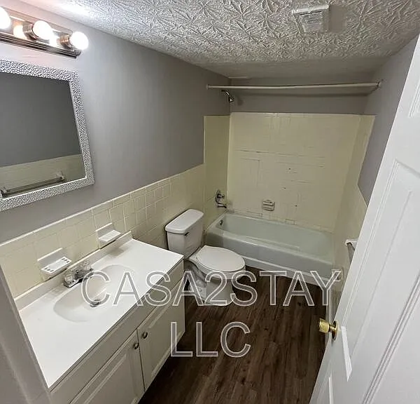 4915 Saddlebrook Ln #15 — Photo 5