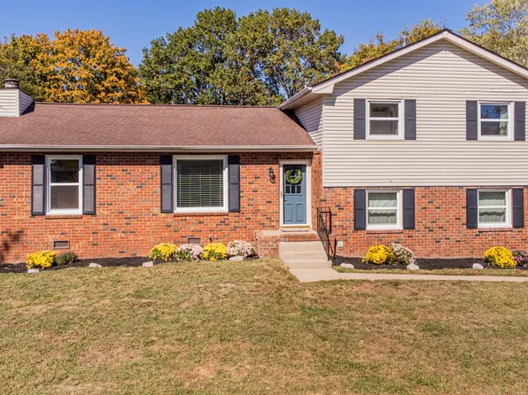 114 Orchard Valley Cir, Hendersonville, TN 37075