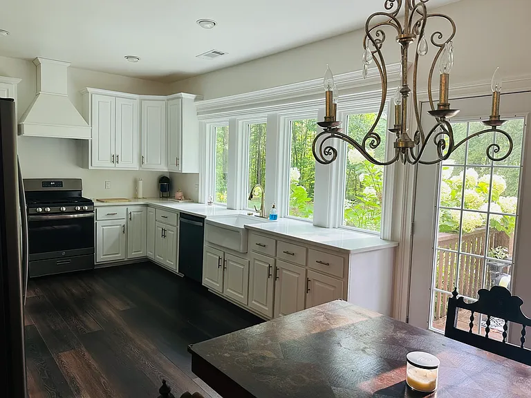 191 Forrest Dr SW — Photo 4