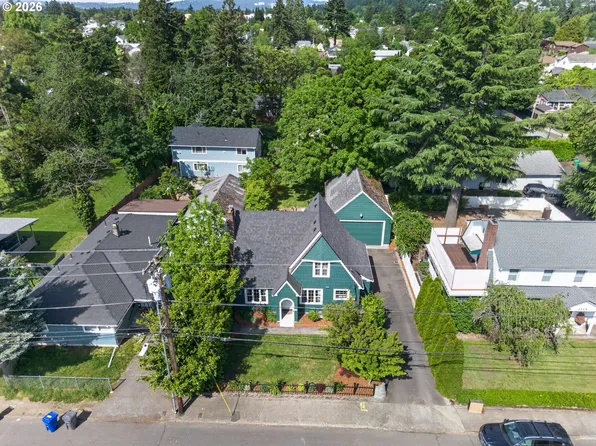 2241 SE 92nd Ave, Portland, OR 97216