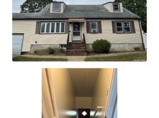 1444 3rd St, West Babylon, NY 11704