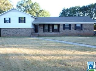 2315 Whetstone Ct, Sylacauga, AL 35150