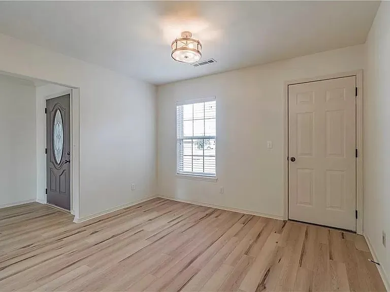 4607 SW Limestone Ave — Photo 10