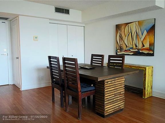 3rd image of 20355 NE 34th Ct #2