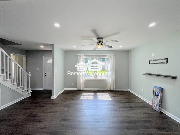 190 Devon Pl — Photo 8