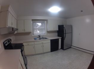 3 Capalbo Pl, Cos Cob, CT 06807