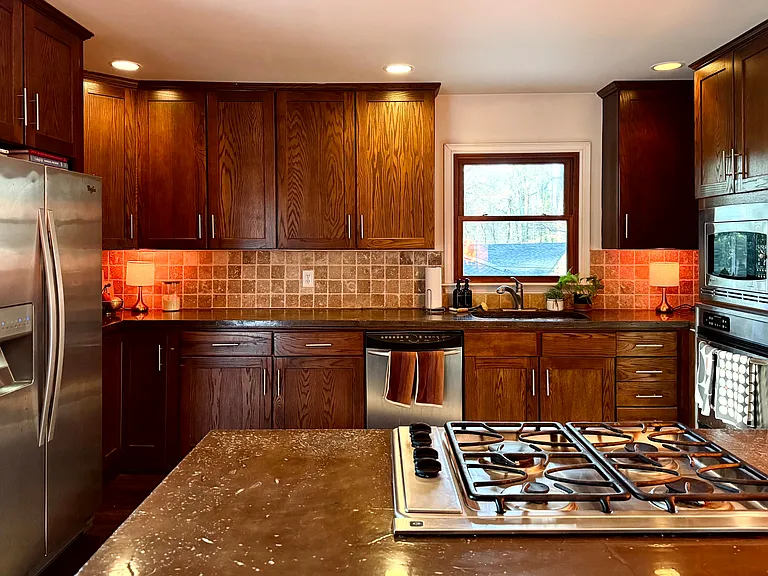 2056 Lenox Rd NE — Photo 15