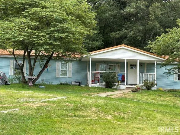 12858 E 350th Rd N, Loogootee, IN 47553