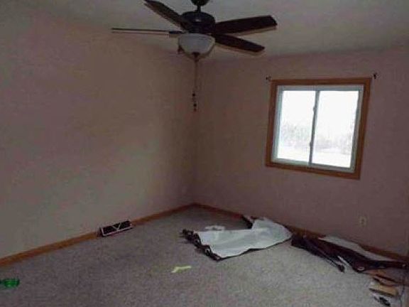 2nd image of 32059 Rendova St NE