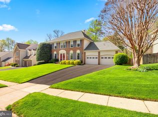 7908 Deerlee Dr, Springfield, VA 22153