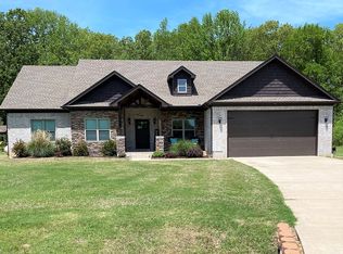 405 Sandy Creek Dr, Ward, AR 72176
