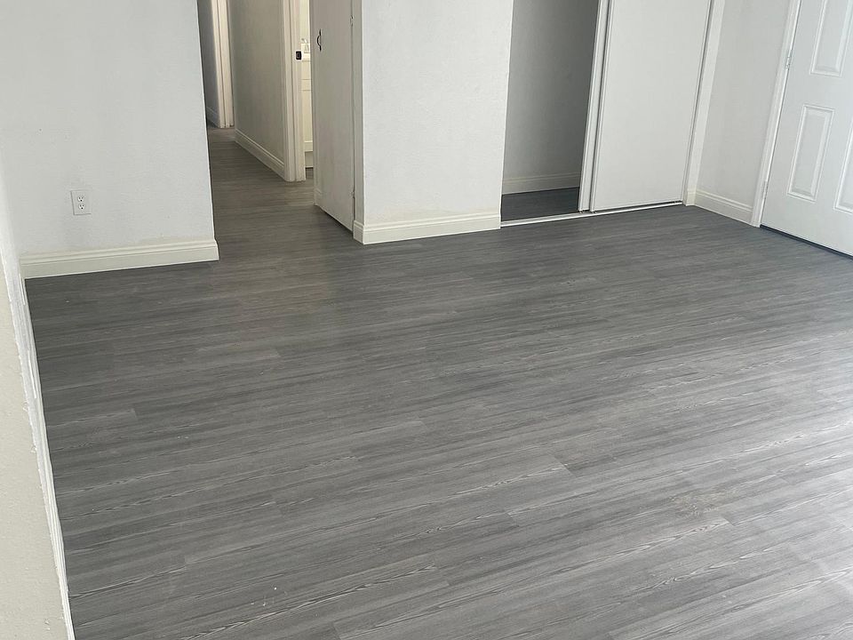 2nd image of 2655 Sherwood St APT 22