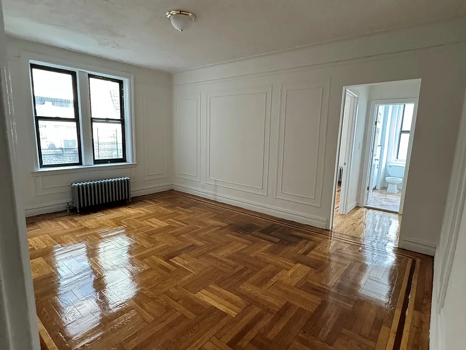 54 W 174th St #5H