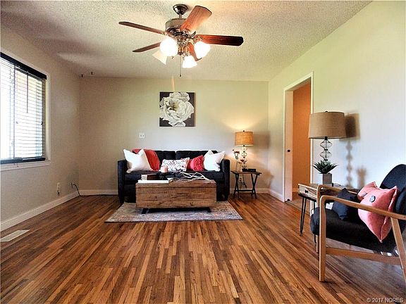 3rd image of 1006 S Muskogee Ave