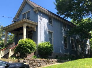 2960 Deckebach Ave, Cincinnati, OH 45220