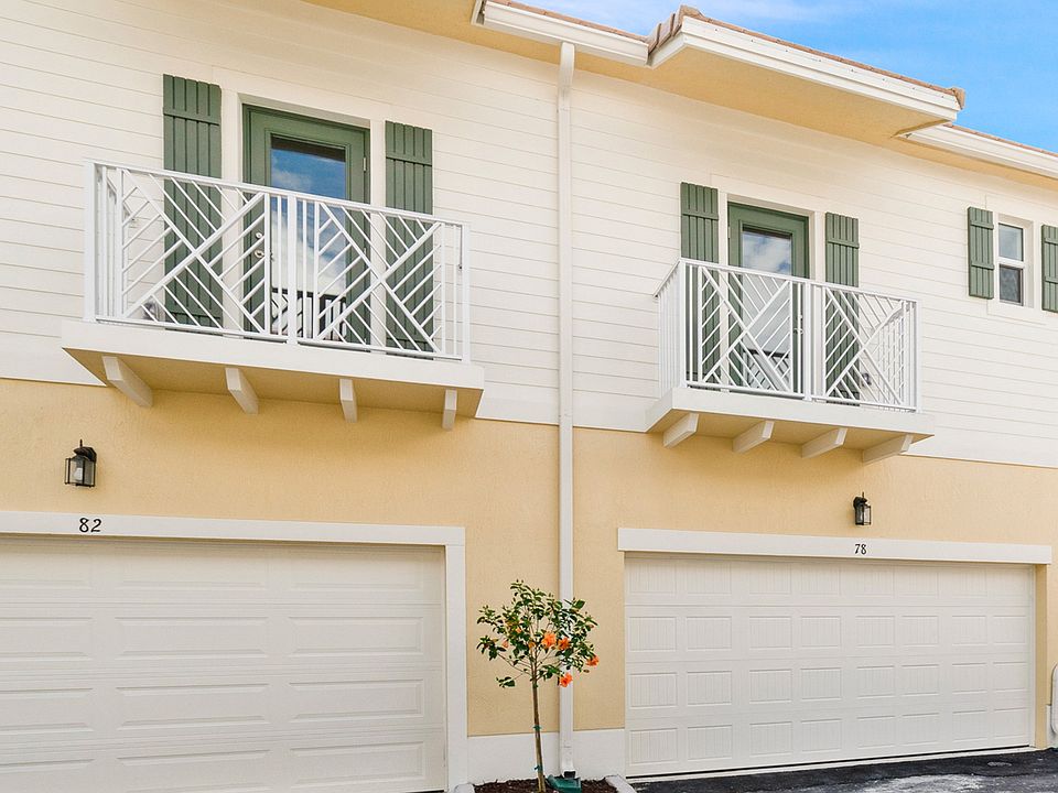 Luxurious Townhomes
