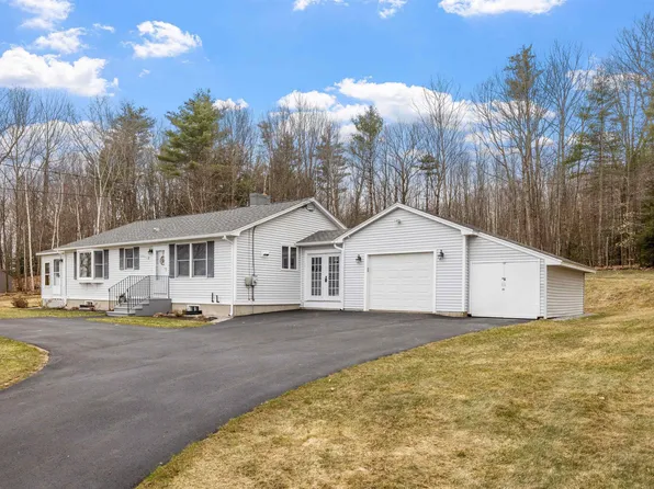 303 High Street, Boscawen, NH 03303