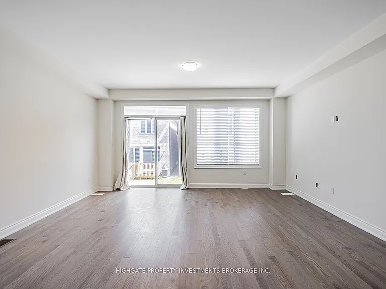 71 Donald Ficht Cres — Photo 14