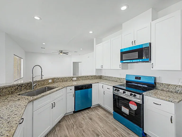 12138 S Airport Rd — Photo 11