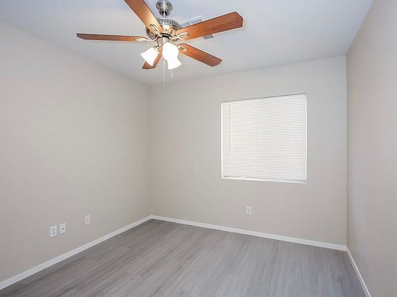 4th image of 5907 Wood Petal St