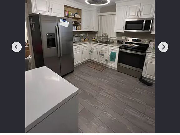 3rd image of 518 Vaden Dr