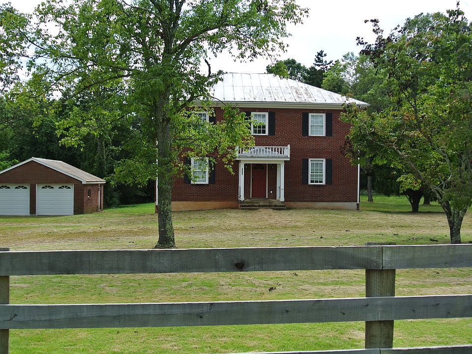 Exterior (Front)
