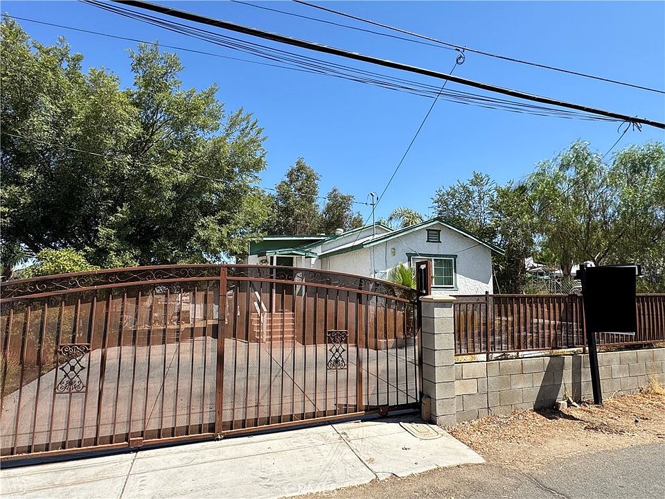 1st image of 23790 Clara Pl