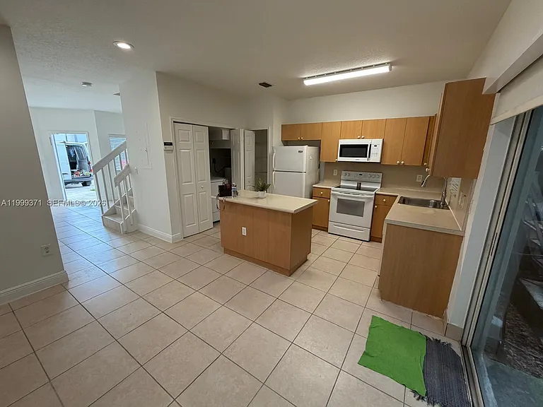 2953 SE 15th Ter #2953 — Photo 10