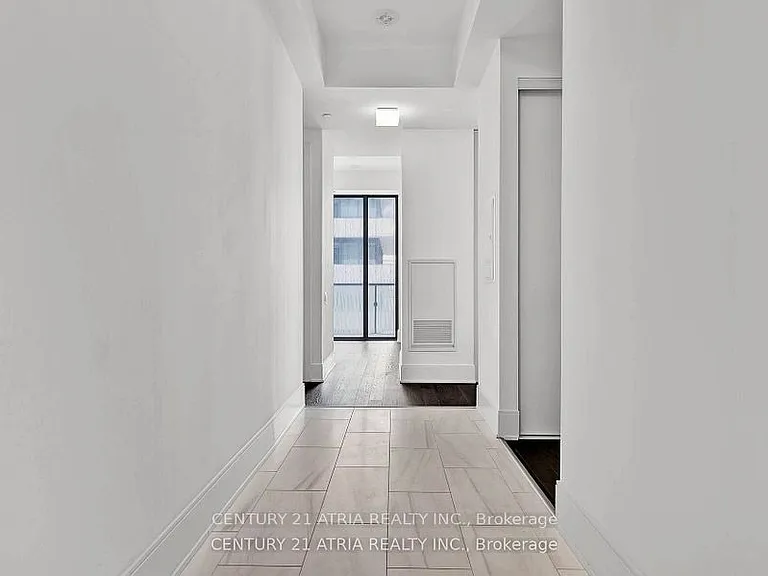 50 Charles St E #4906 — Photo 3