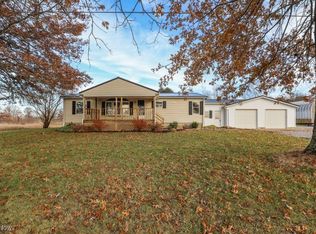 1270 Porter Rd, Atwater, OH 44201