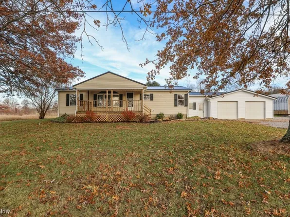 1270 Porter Rd, Atwater, OH 44201
