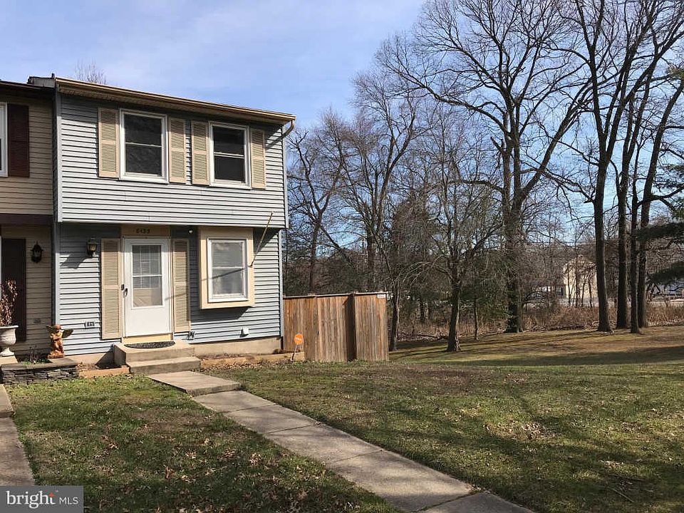 1st image of 8135 Tower Bridge Dr